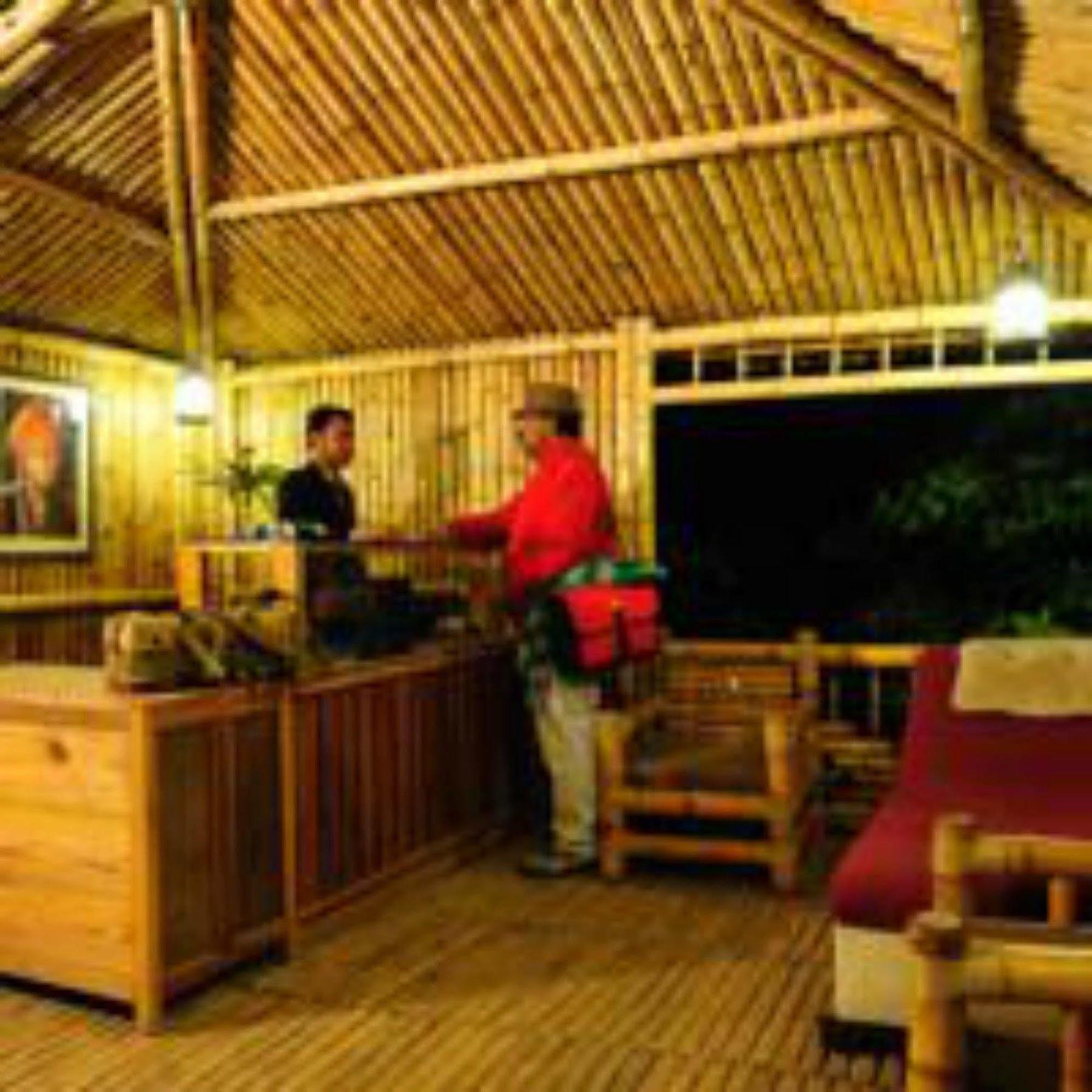 Lemon Tree Wildlife Resort, Bandhavgarh Tāla Exterior foto
